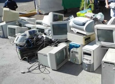 Can You Throw Electronics In The Trash?